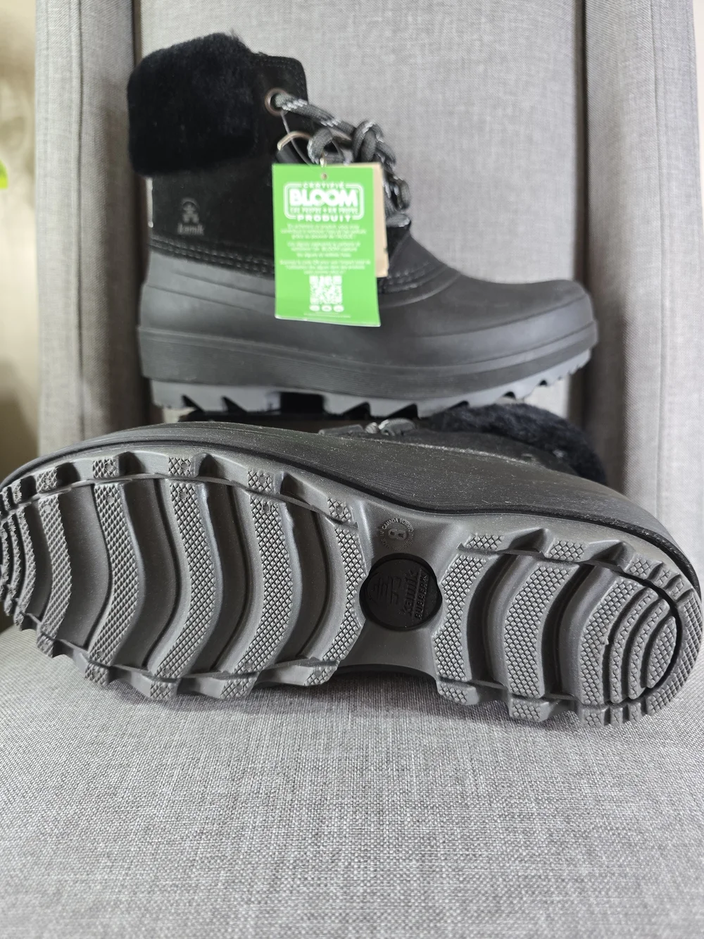 Kamik Lauren Women's Black Winter Boot-Size 8- NEW